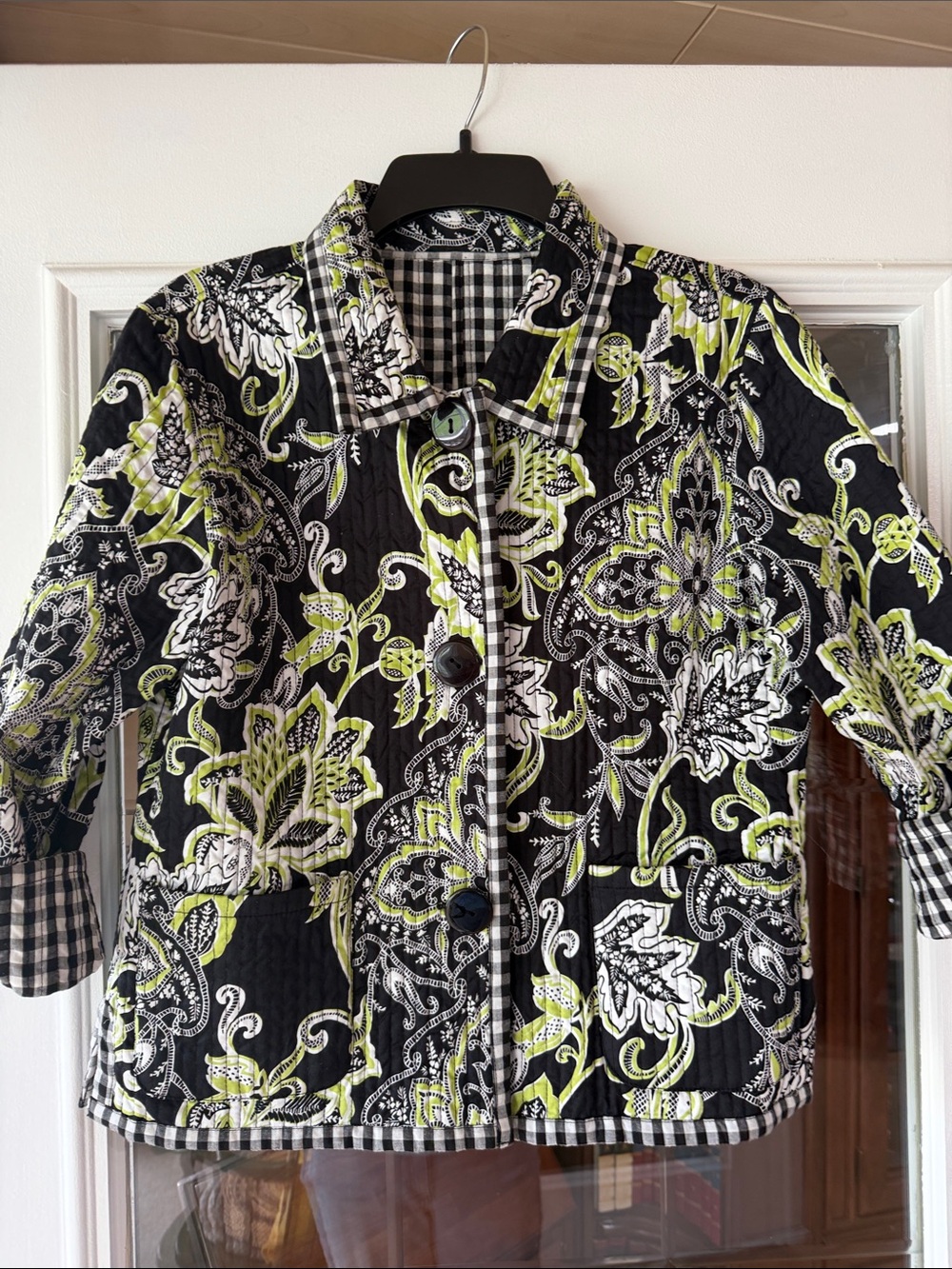 Quilted reversible jacket in black white lime paisley and checkered pattern XS/S